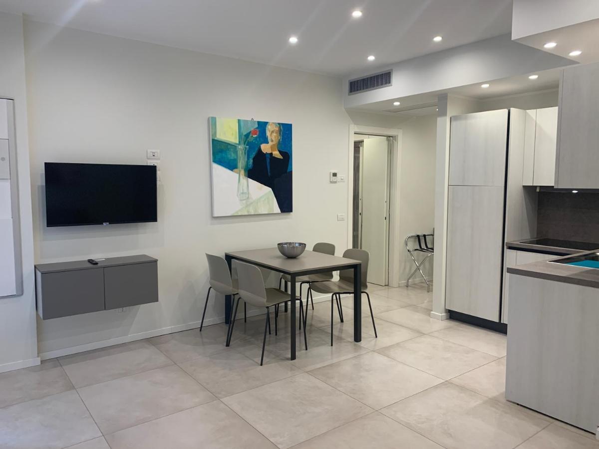 Casa Vacanze Residence Ideale Suites And Apartments Alassio Eksteriør bilde