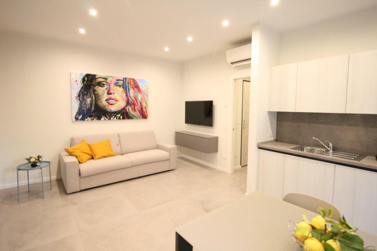 Casa Vacanze Residence Ideale Suites And Apartments Alassio Eksteriør bilde